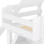 Letto a soppalco con armadio e spazio contenitivo integrati, struttura letto a soppalco in legno massello con mensole laterali, ringhiera a tutta lunghezza e scala.